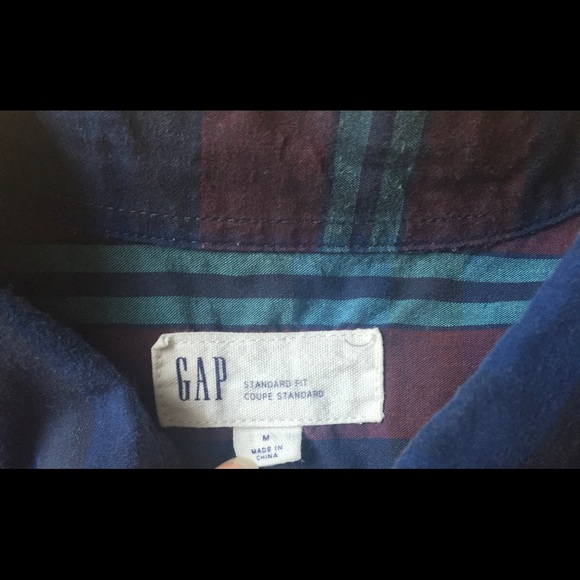 2/$25👕Men’s Gap shirt - short sleeved 👕 - Picture 5 of 5